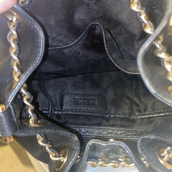 Michael Kors black and gold bag - Picture 8 of 9